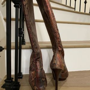Unique snake print high heel boots in size 8.5M.Made by Carlos Santana